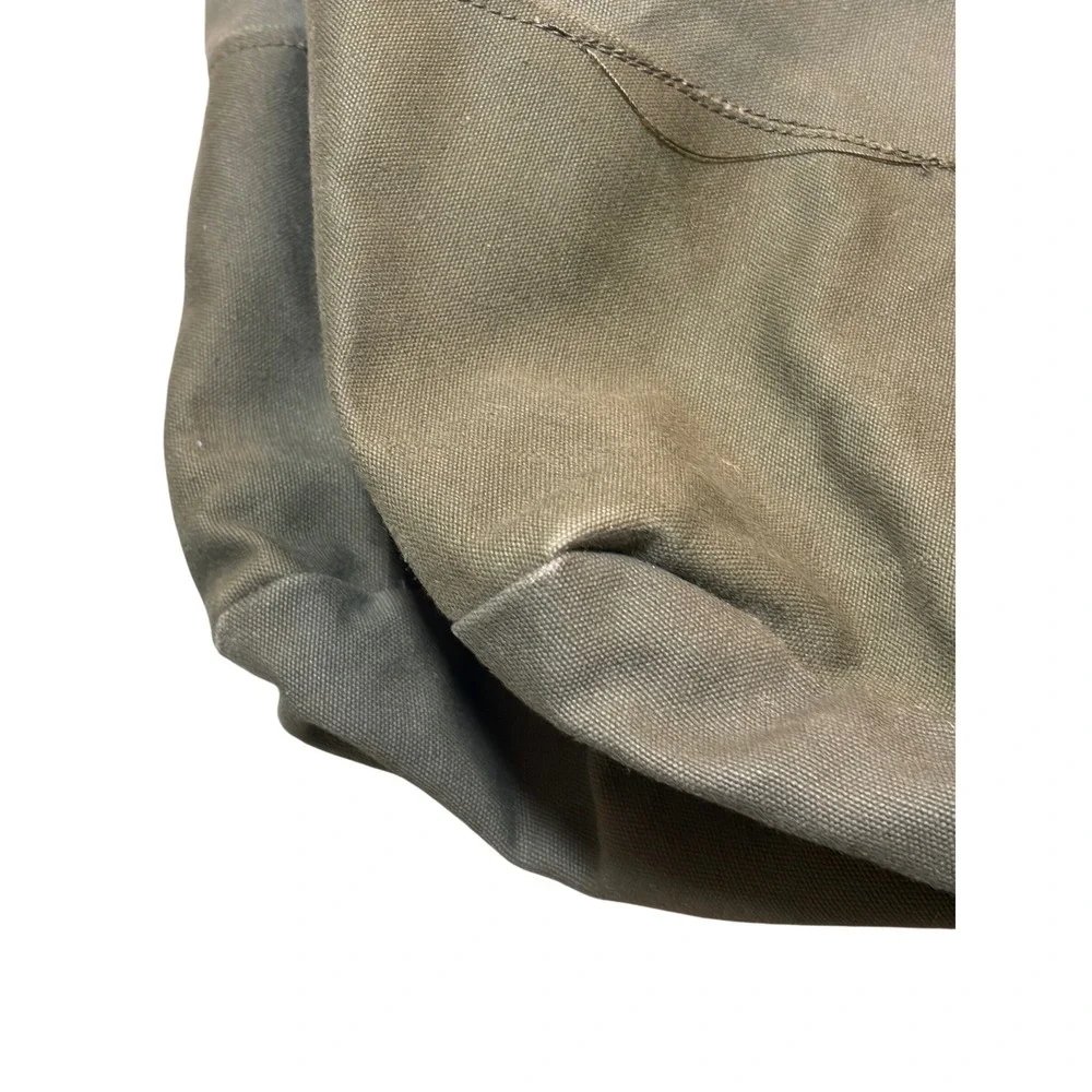 Vintage US Military Olive Drab Duffel SeaBag Vietnam Era to 70s Backpack Straps